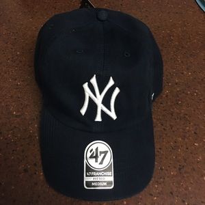 NEW WITH TAGS 47Brand Hat Yankees Baseball